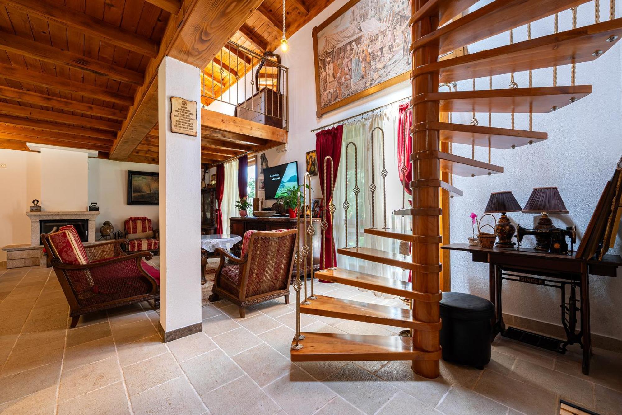 Villa Helena Kotor Luaran gambar
