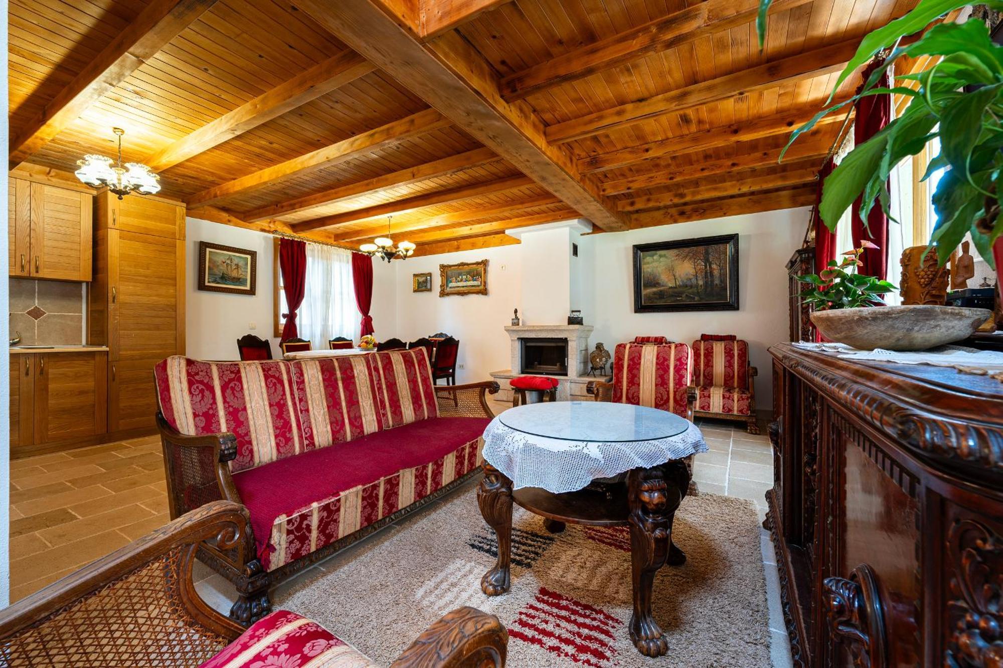 Villa Helena Kotor Luaran gambar